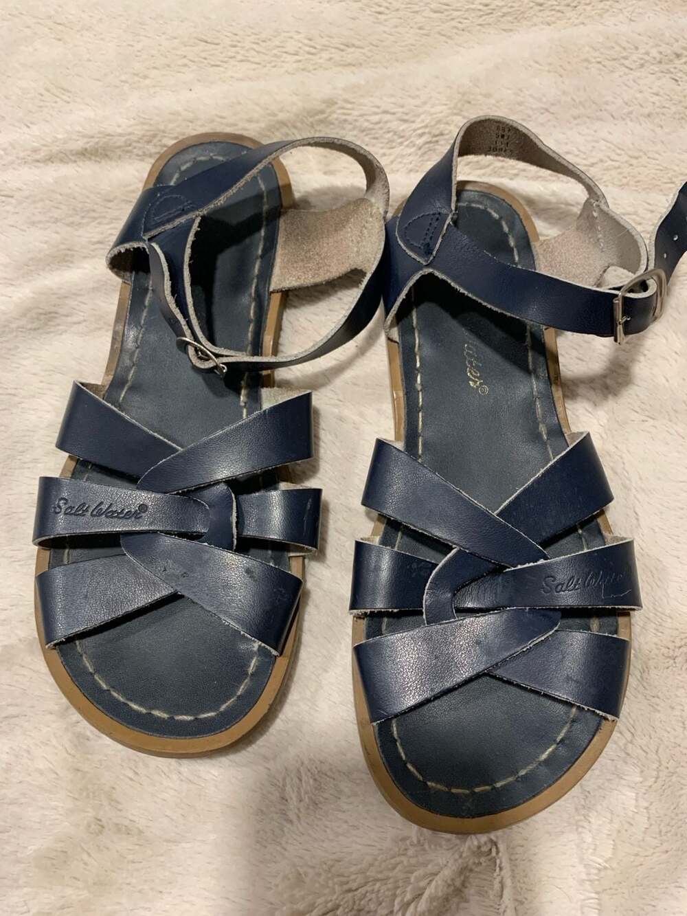 Salt Water Original Sandals Size 9 Navy Leather